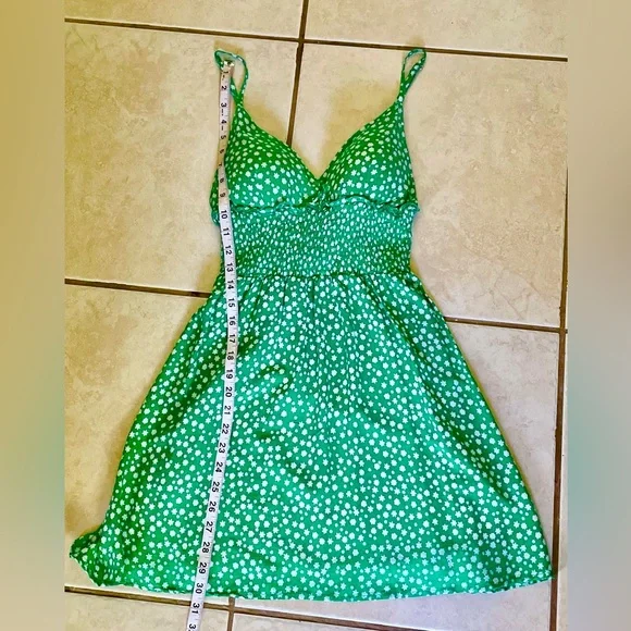 Green Floral Sundress - Picture 4 of 4